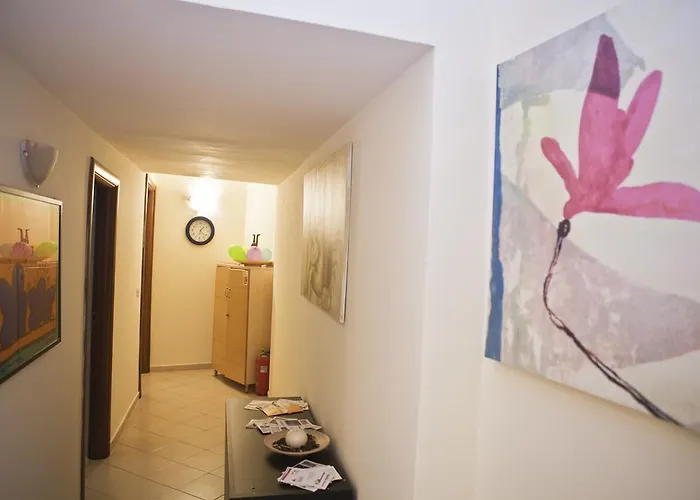 ホステル Art ナポリ